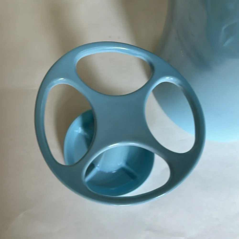 UMBRA Light Blue Plastic Tooth Brush Holder and Matching Trash Can EUC